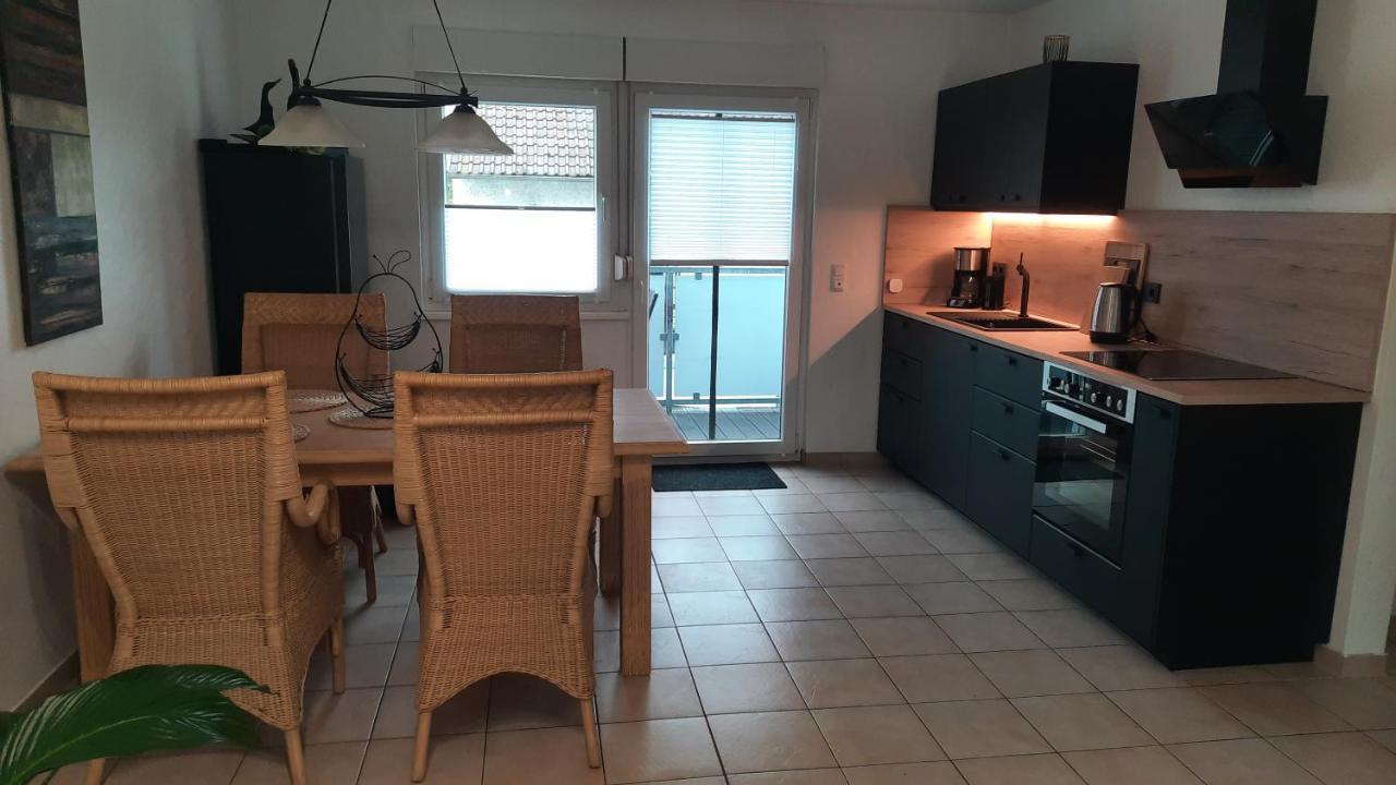 Ferienwohnung Am Kurpark Bad Camberg Exterior foto