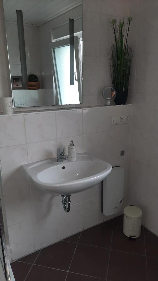 Ferienwohnung Am Kurpark Bad Camberg Exterior foto