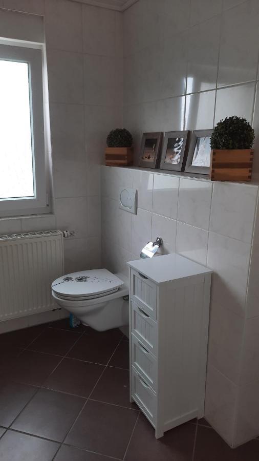 Ferienwohnung Am Kurpark Bad Camberg Exterior foto